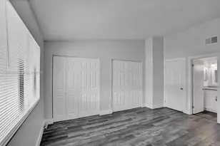 5084 S University Dr, Davie, FL 33328 - Photo 10