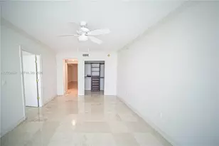 20201 E Country Club Dr, Aventura, FL 33180 - Photo 16