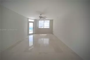 20201 E Country Club Dr, Aventura, FL 33180 - Photo 36