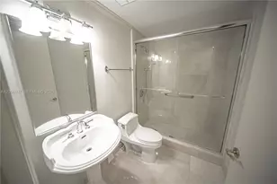 20201 E Country Club Dr, Aventura, FL 33180 - Photo 20