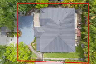 16230 NW 84th Ct, Miami Lakes, FL 33016 - Photo 4
