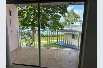 7424 SW 82nd St #D216, Miami, FL 33143 - Photo 8