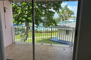 7424 SW 82nd St, Miami, FL 33143 - Photo 8