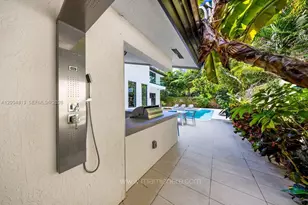 3900 S Douglas Rd, Coconut Grove, FL 33133 - Photo 18