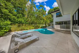 3900 S Douglas Rd, Coconut Grove, FL 33133 - Photo 22