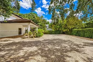3900 S Douglas Rd, Coconut Grove, FL 33133 - Photo 26