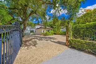 3900 S Douglas Rd, Coconut Grove, FL 33133 - Photo 28