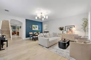 17116 SW 92nd St, Miami, FL 33196 - Photo 2