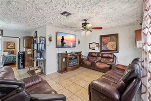 18910 NW 11th Ave, Miami Gardens, FL 33169 - Photo 30