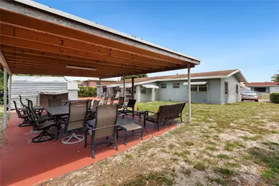 18910 NW 11th Ave, Miami Gardens, FL 33169 - Photo 4
