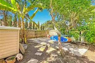 1029 Harrison St, Hollywood, FL 33019 - Photo 50
