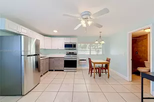 1029 Harrison St, Hollywood, FL 33019 - Photo 38