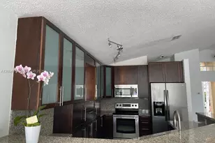 4117 Sapphire Bend, Weston, FL 33331 - Photo 6