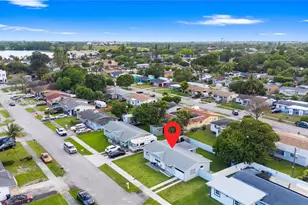 2125 NW 27th Ln, Fort Lauderdale, FL 33311 - Photo 34