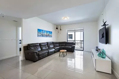 8390 SW 72nd Ave #423, Miami, FL 33143 - Photo 4