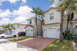 24513 SW 110th Pl, Homestead, FL 33032 - Photo 2