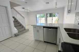 9465 SW 77th Ct, Miami, FL 33156 - Photo 4