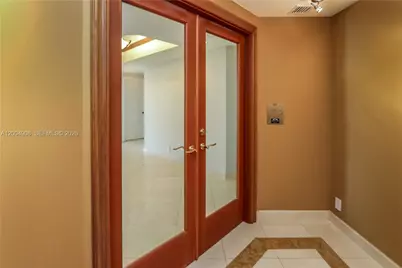 3802 NE 207th St #2604, Aventura, FL 33180 - Photo 6