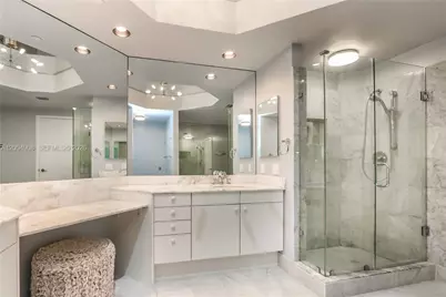 3802 NE 207th St #2604, Aventura, FL 33180 - Photo 10