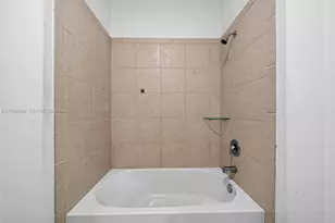 5555 NW 27th St, Lauderhill, FL 33312 - Photo 22