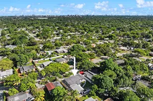 13840 NW 5th Ct, North Miami, FL 33168 - Photo 2