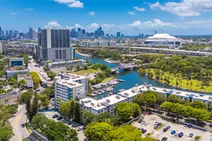 1700 NW N River Dr, Miami, FL 33125 - Photo 24