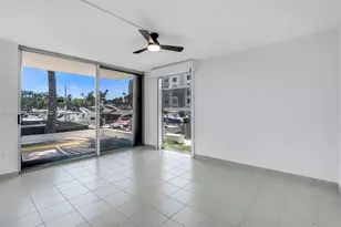 1700 NW N River Dr, Miami, FL 33125 - Photo 12