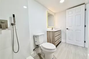 3361 NW 47th Terrace, Lauderdale Lakes, FL 33319 - Photo 14