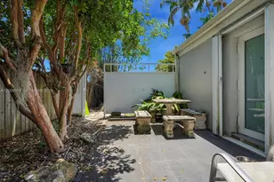 15540 SW 152nd Terrace, Miami, FL 33187 - Photo 8