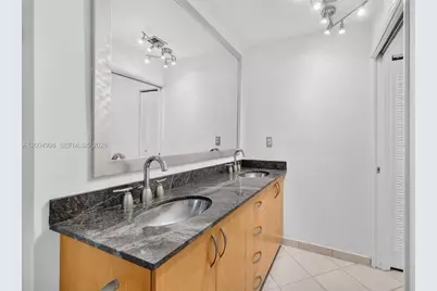 341 City View Dr, Fort Lauderdale, FL 33311 - Photo 36