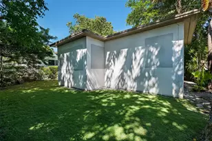 9516 Byron Ave, Surfside, FL 33154 - Photo 12