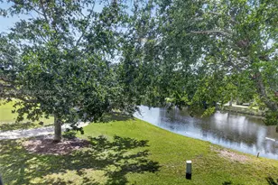11538 Briarwood Cir, Boynton Beach, FL 33437 - Photo 52