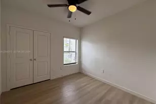 529 NE 1st Dr, Florida City, FL 33034 - Photo 8