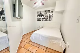 7135 Collins Ave, Miami Beach, FL 33141 - Photo 18
