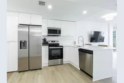 10275 Collins Ave #1502, Bal Harbour, FL 33154 - Photo 8