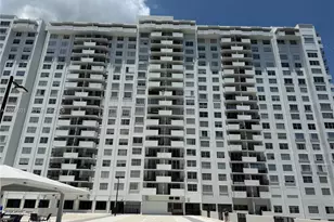 2780 NE 183rd St, Aventura, FL 33160 - Photo 18
