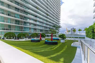 1111 SW 1st Ave #LPH3820-, Miami, FL 33130 - Photo 16