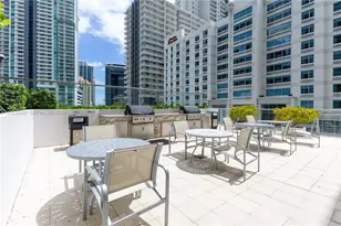 1111 SW 1st Ave, Miami, FL 33130 - Photo 10