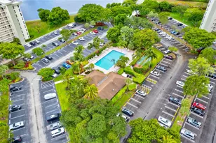 3091 N Course Dr, Pompano Beach, FL 33069 - Photo 22