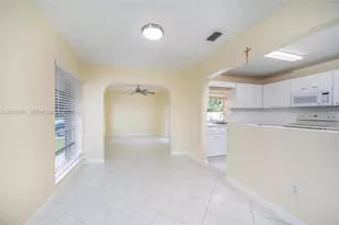 9411 SW 185th Terrace, Cutler Bay, FL 33157 - Photo 6