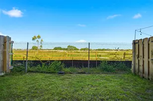 2750 NW 80th Ave, Sunrise, FL 33322 - Photo 16