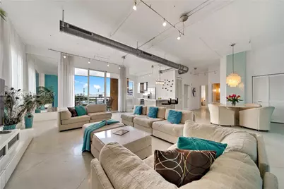2001 Biscayne Blvd #2520, Miami, FL 33137 - Photo 6