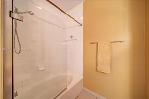 2001 Biscayne Blvd, Miami, FL 33137 - Photo 22