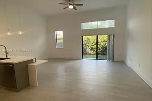 909 NW 45th Terrace, Plantation, FL 33317 - Photo 4