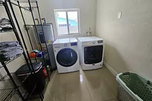 784 Pennsylvania Ave, Fort Lauderdale, FL 33312 - Photo 6