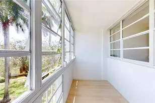1333 E Hallandale Beach Blvd, Hallandale Beach, FL 33009 - Photo 32