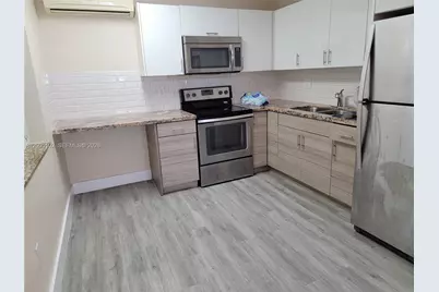 1736 SW 3rd St #3, Miami, FL 33135 - Photo 1