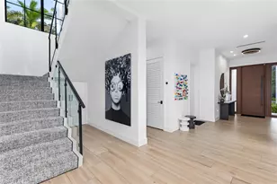 895 NE 76th St, Miami, FL 33138 - Photo 20