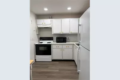 401 Golden Isles Dr #716, Hallandale Beach, FL 33009 - Photo 6
