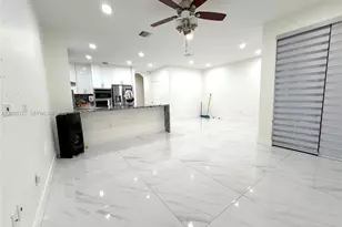 758 NE 34th Ave, Homestead, FL 33033 - Photo 8